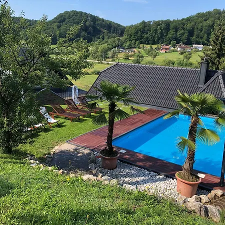 מוטל Heaven Zgornje Dobrenje